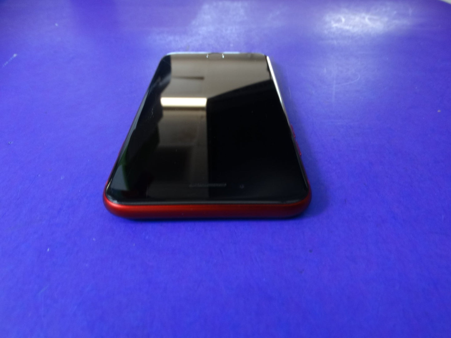 Apple iPhone SE (2nd Gen) 64GB – Unlocked | iOS 18.7.2 | 87% Battery Health - WeBuyElectronic