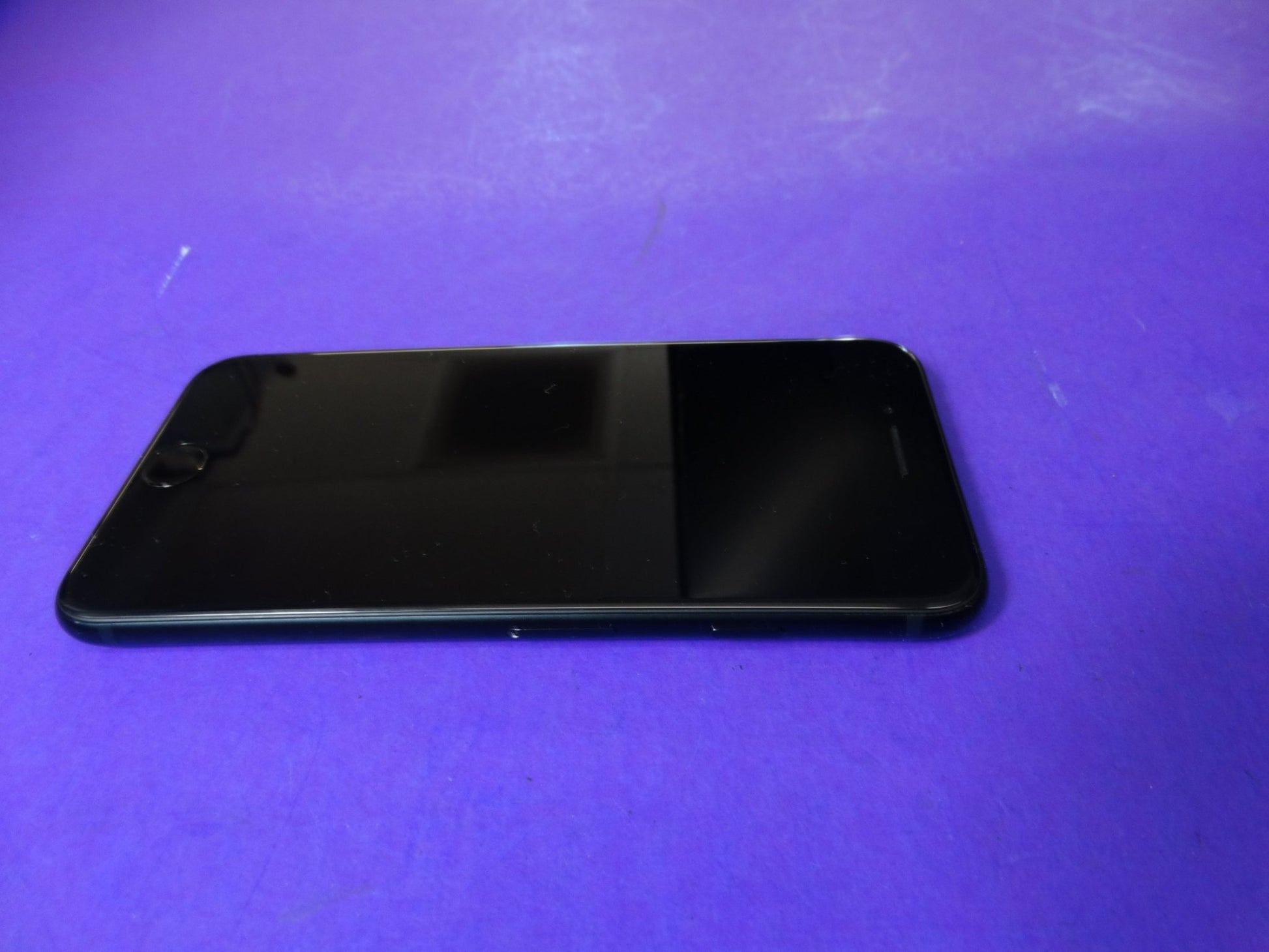 Apple iPhone SE (3rd Generation) – 64GB Unlocked Smartphone – 100% Battery Health - WeBuyElectronic