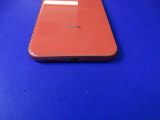 Apple iPhone XR 64GB – Unlocked – 79% Battery – iOS 18.7.2 - WeBuyElectronic