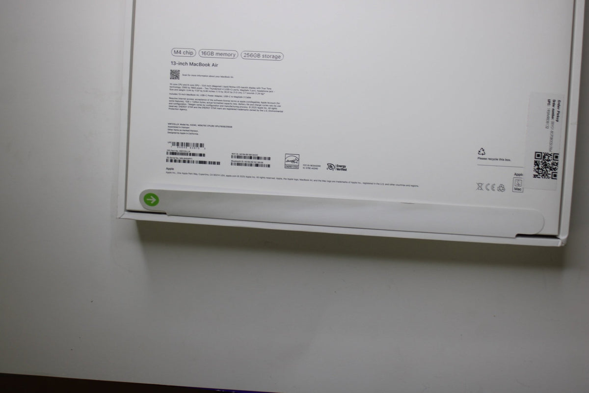 Apple MacBook Air 13" (M4 Chip, 16GB RAM, 256GB SSD) – 2025 Model - WeBuyElectronic