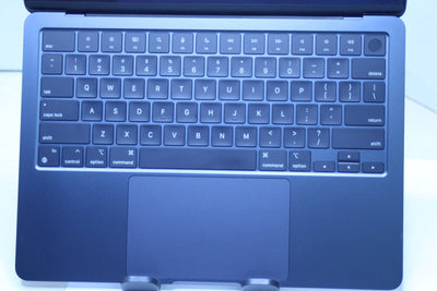 Apple MacBook Air 13.6” M2 – 16GB RAM, 256GB SSD, macOS 15.5, 100% Battery Health - WeBuyElectronic