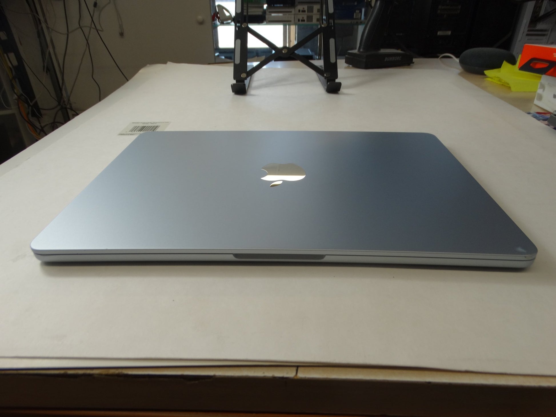 Apple MacBook Air A3240 – M4 Chip (10-Core CPU, 8-Core GPU), 16GB RAM, 256GB SSD, 13.6” Retina – macOS Sequoia - WeBuyElectronic