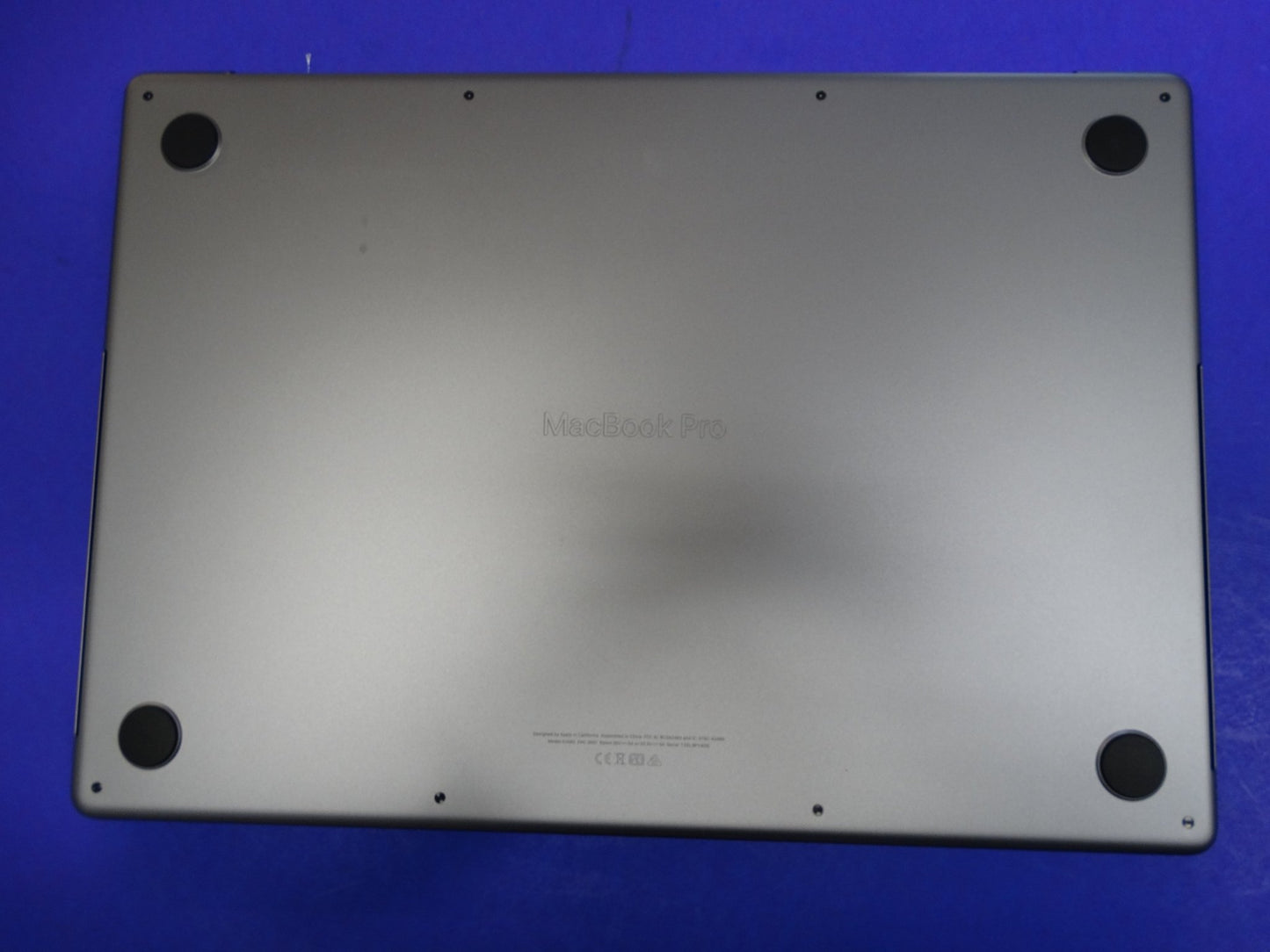 Apple MacBook Pro 13-inch (M1, 2020) – Space Gray, 16GB RAM, 512GB SSD, 1 Cycle, macOS 14.6.1 (26.0.1) - WeBuyElectronic