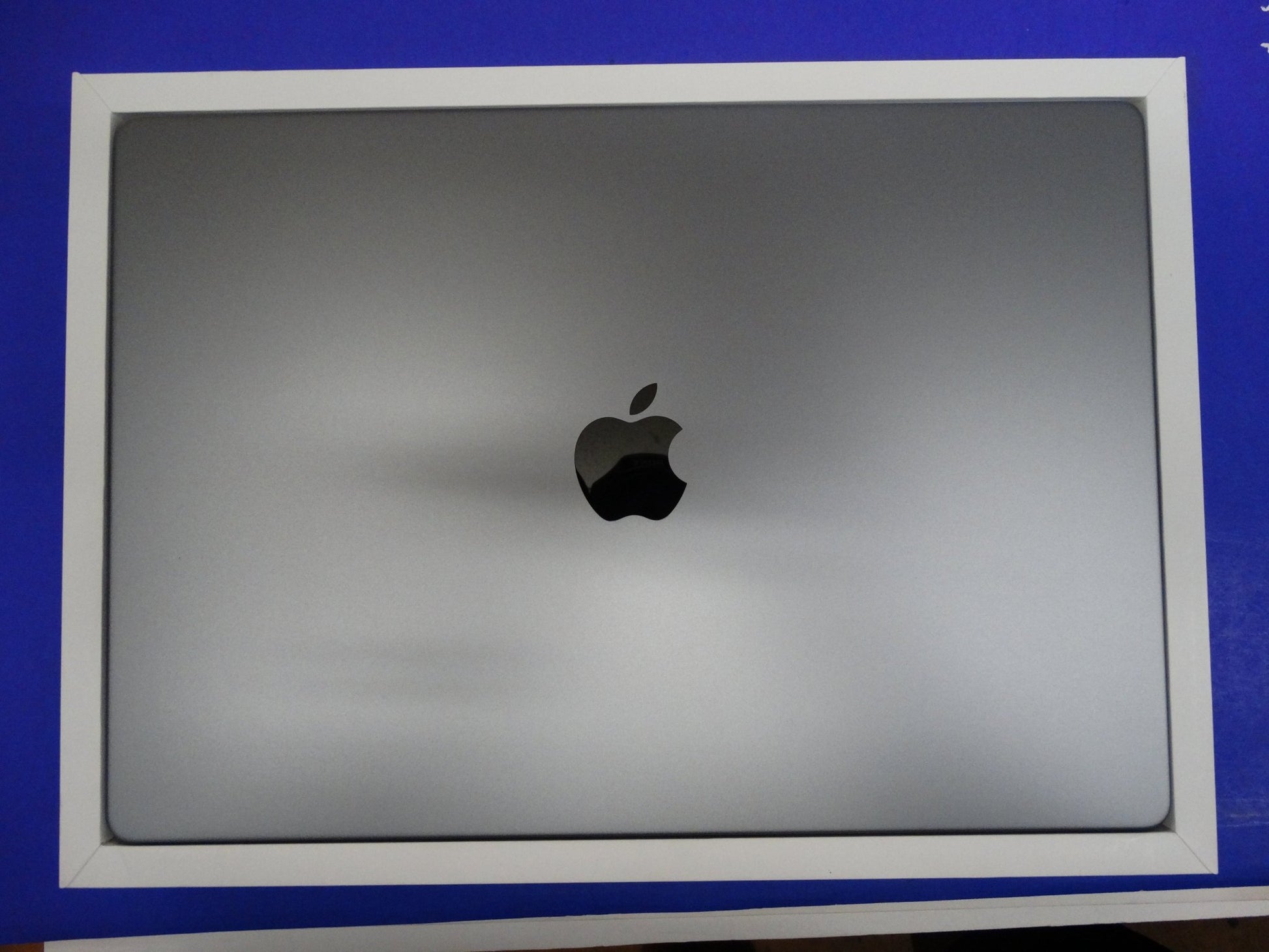 Apple MacBook Pro 13-inch (M1, 2020) – Space Gray, 16GB RAM, 512GB SSD, 1 Cycle, macOS 14.6.1 (26.0.1) - WeBuyElectronic