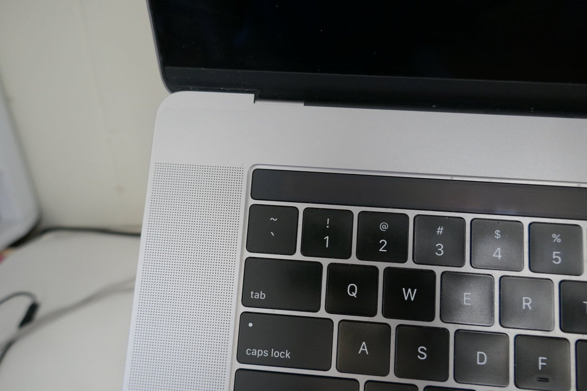 Apple MacBook Pro 15.4" (2019) Intel Core i9, 32GB RAM, 1TB SSD – Space Gray – 256 Cycle Battery - WeBuyElectronic