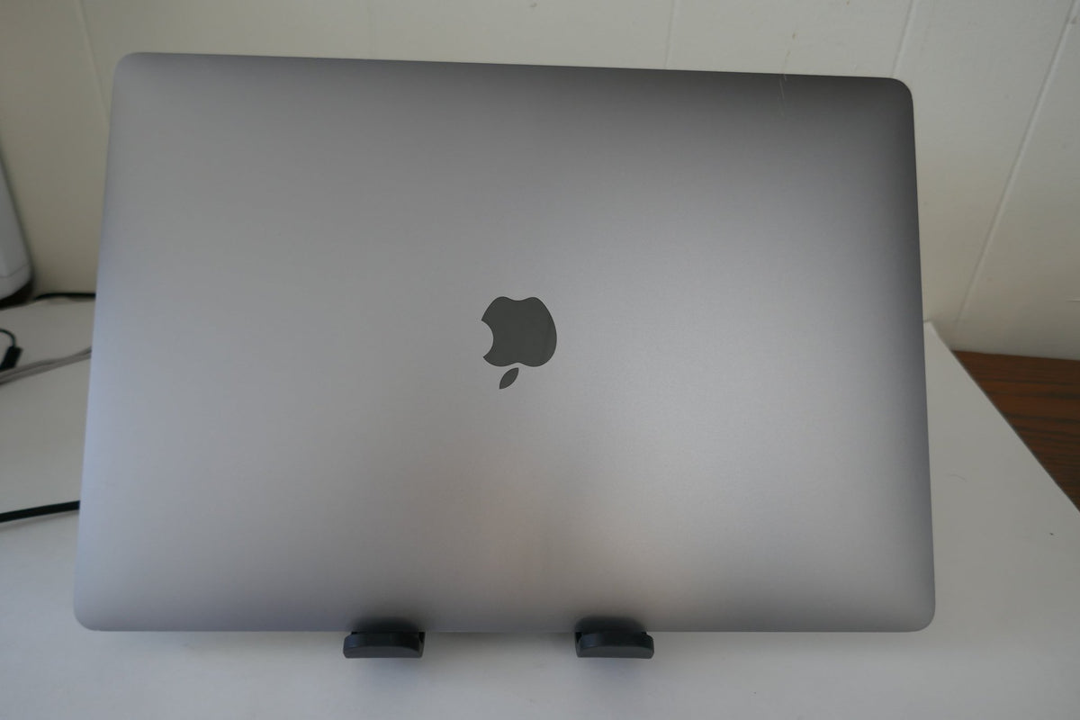 Apple MacBook Pro 15.4" (2019) Intel Core i9, 32GB RAM, 1TB SSD – Space Gray – 256 Cycle Battery - WeBuyElectronic
