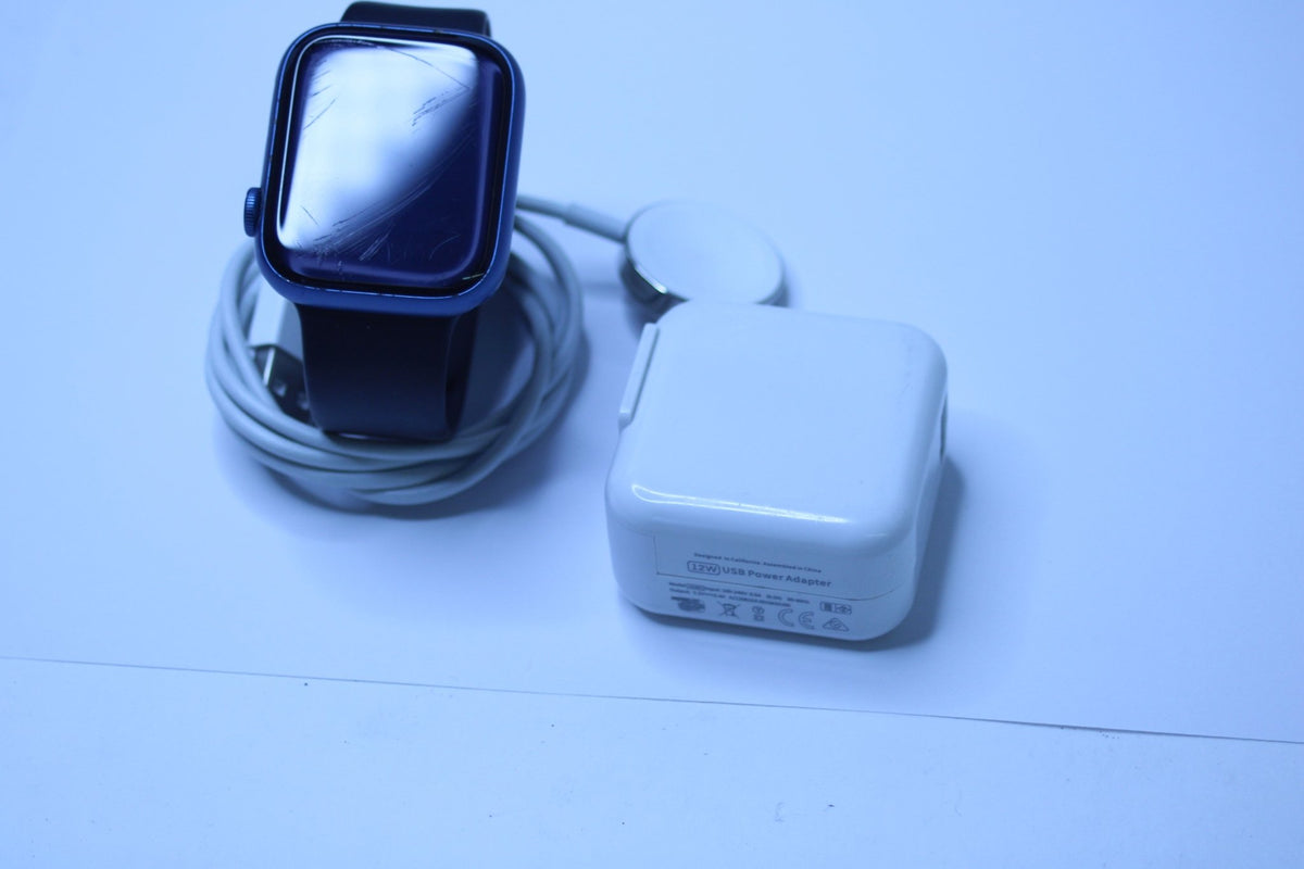Apple Watch Nike Series 7 (45mm, A2477) Aluminum GPS + LTE – Fair Condition - WeBuyElectronic