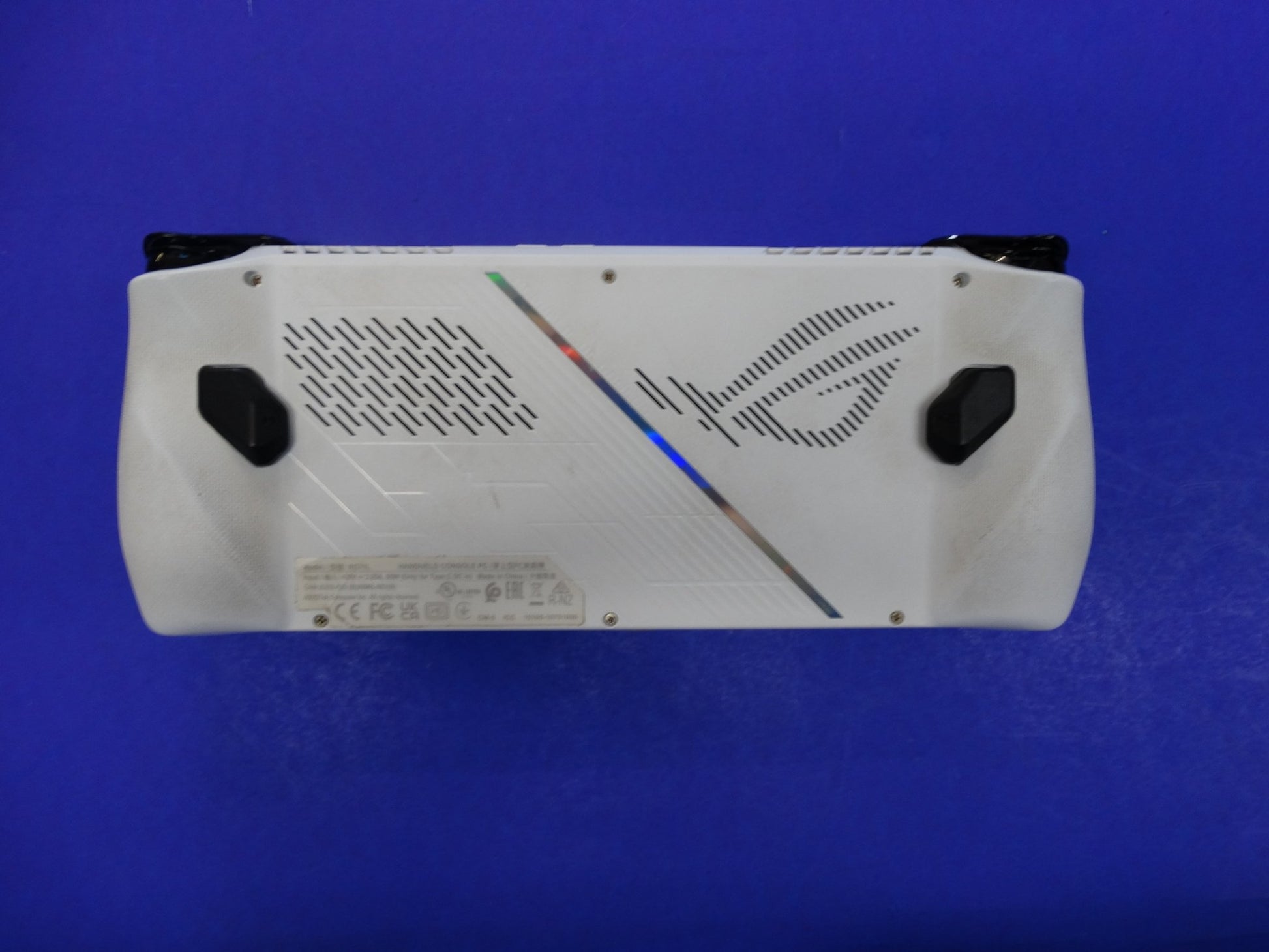 ASUS ROG Ally RC71L – AMD Ryzen Z1 Extreme Handheld Gaming Console (512GB SSD, 16GB RAM) - WeBuyElectronic