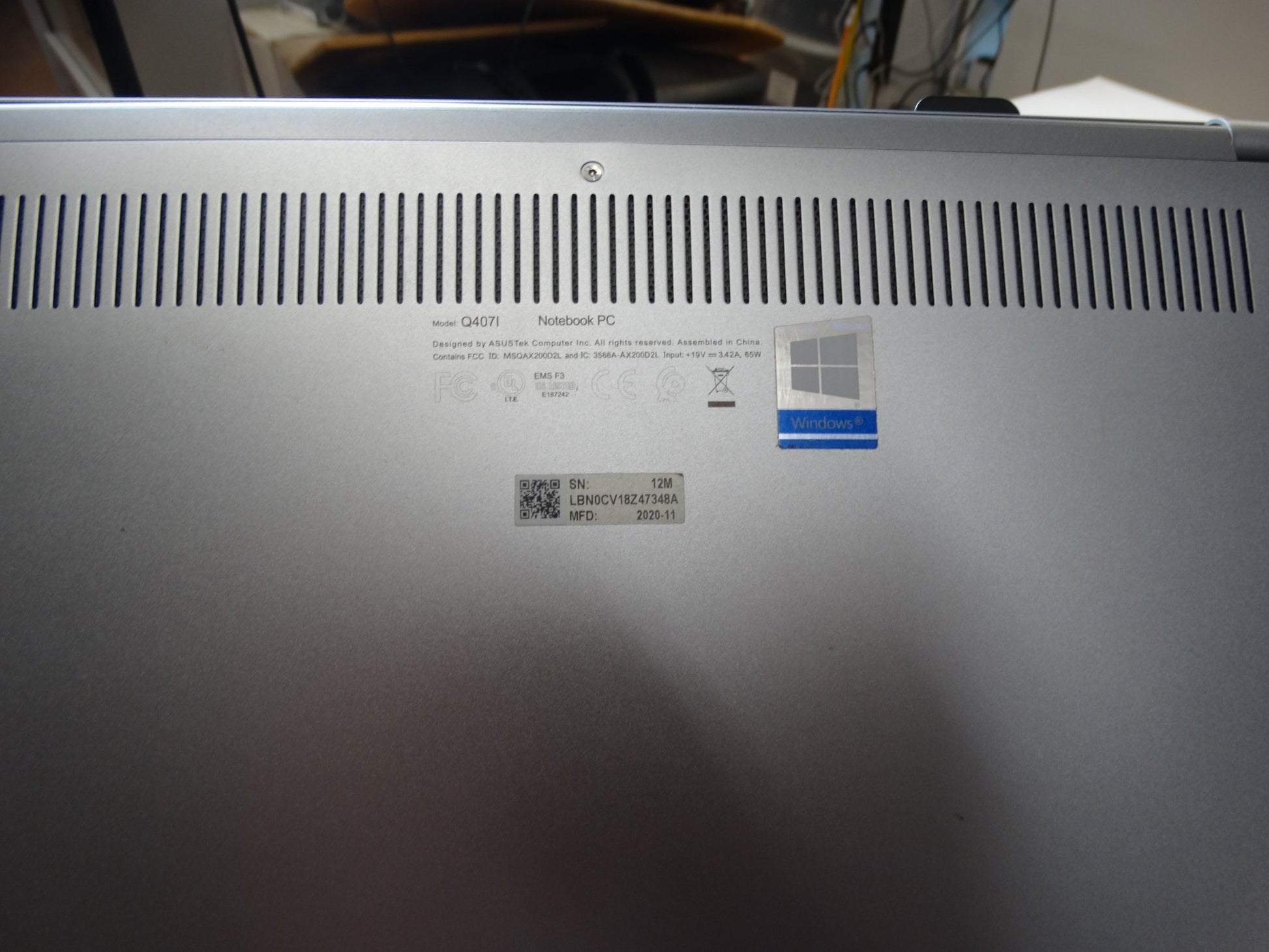 Asus ZenBook 14 – AMD Ryzen 5 4500U, 8GB RAM, 256GB SSD, Windows 11 Home - WeBuyElectronic