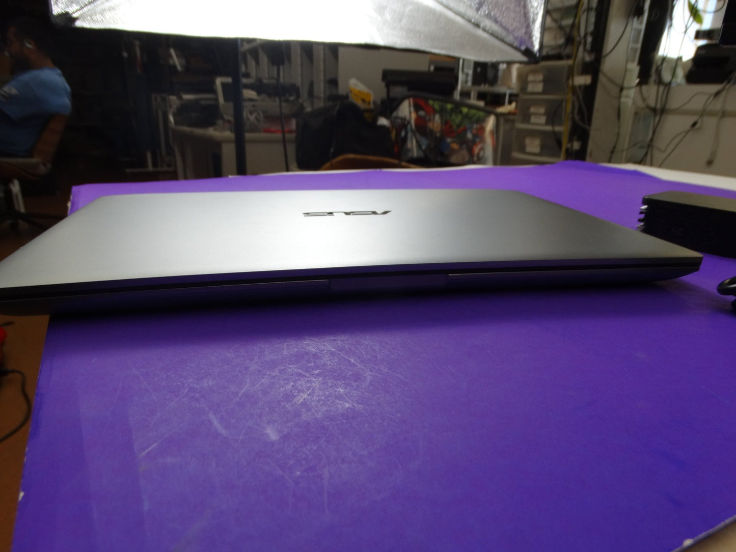 Asus ZenBook 14 – AMD Ryzen 5 4500U, 8GB RAM, 256GB SSD, Windows 11 Home - WeBuyElectronic