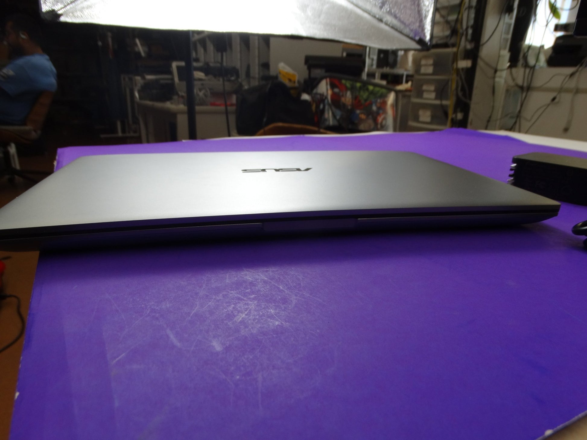 Asus ZenBook 14 – AMD Ryzen 5 4500U, 8GB RAM, 256GB SSD, Windows 11 Home - WeBuyElectronic