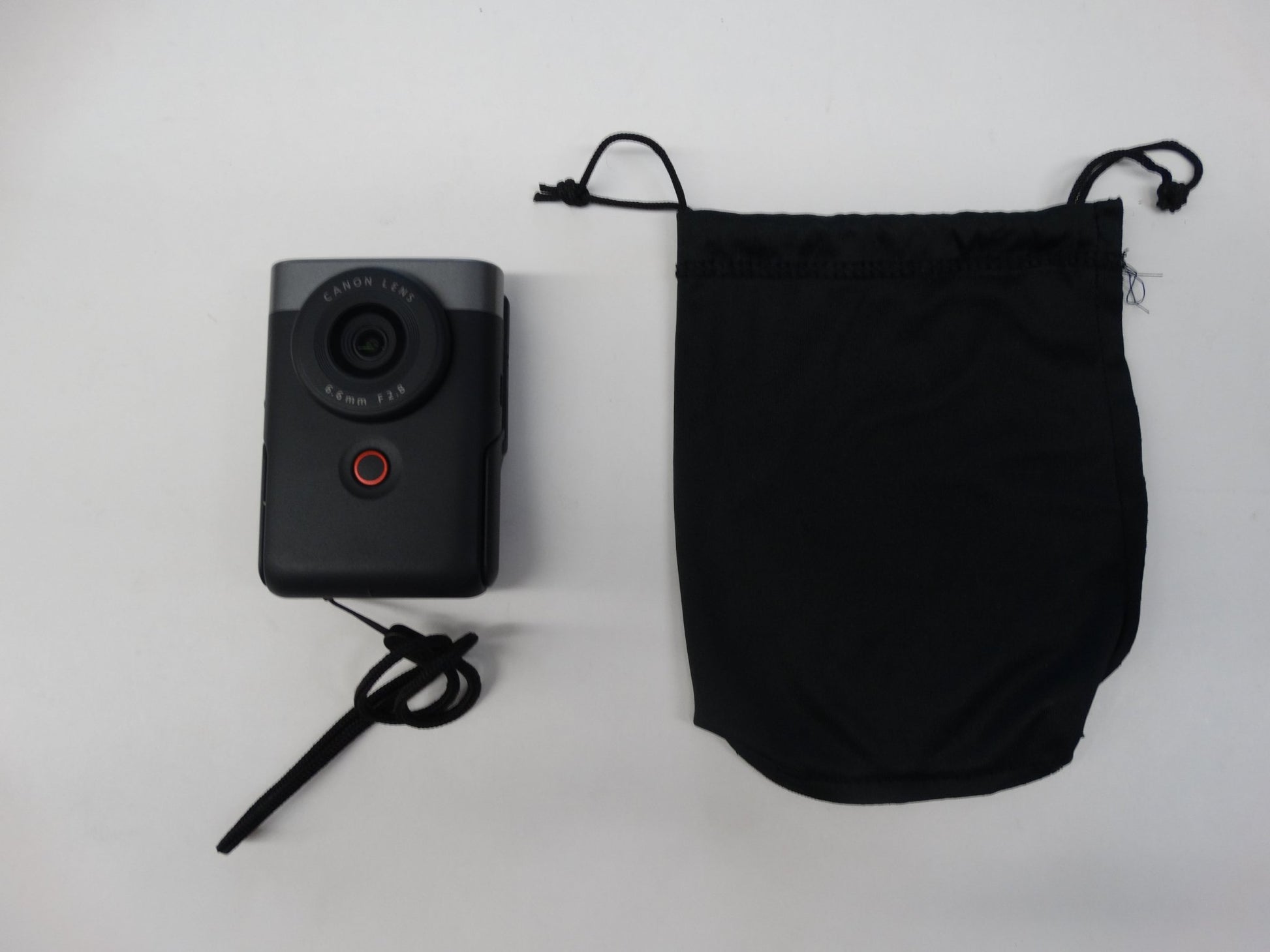 Canon PowerShot V10 Vlogging Camera – 6.6mm f/2.8 Ultra-Wide Lens, 4K Video, Wi-Fi - WeBuyElectronic