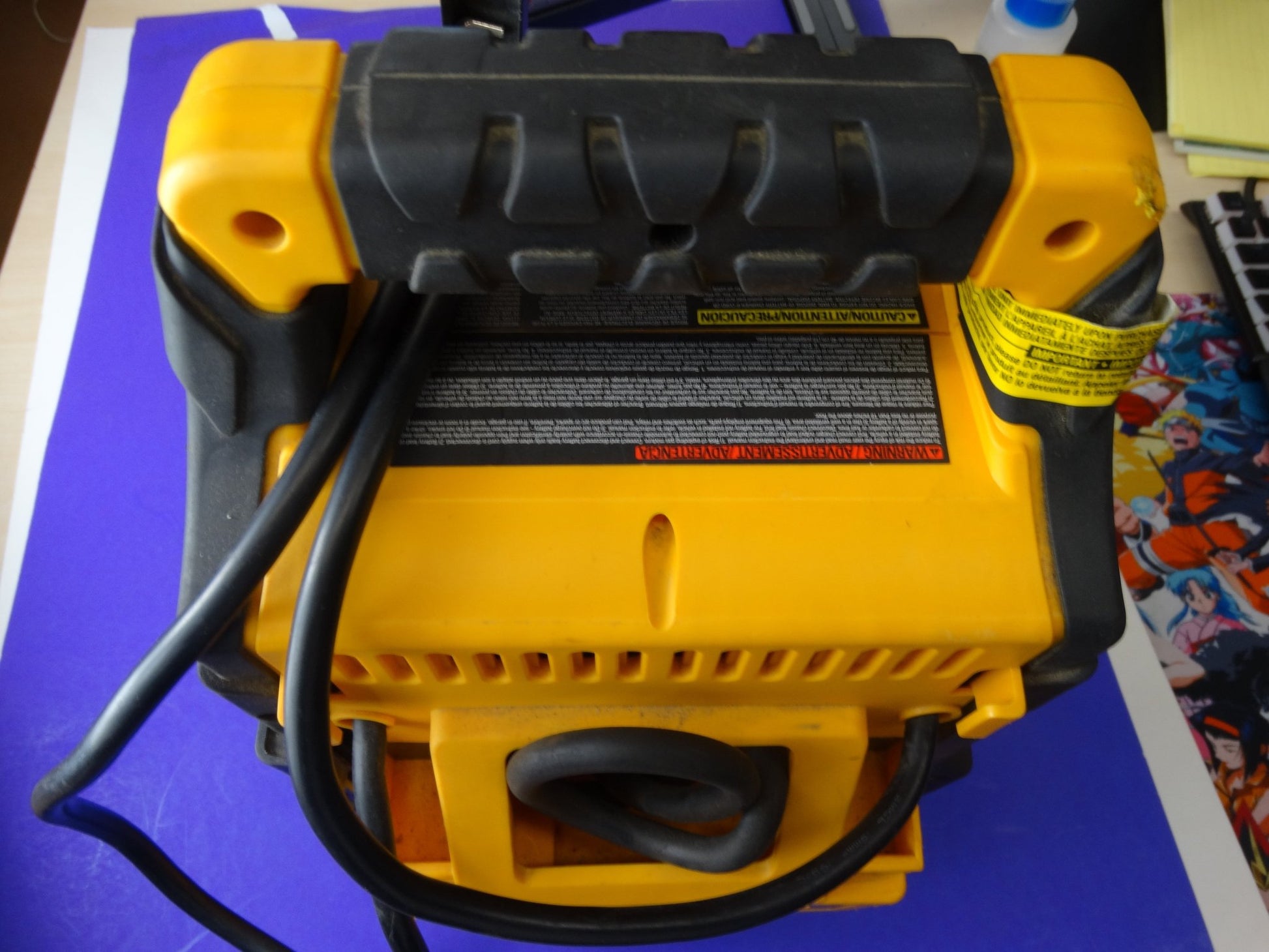 CAT CJ1000DCP Digital Jump Starter with Air Compressor and Power Bank - WeBuyElectronic