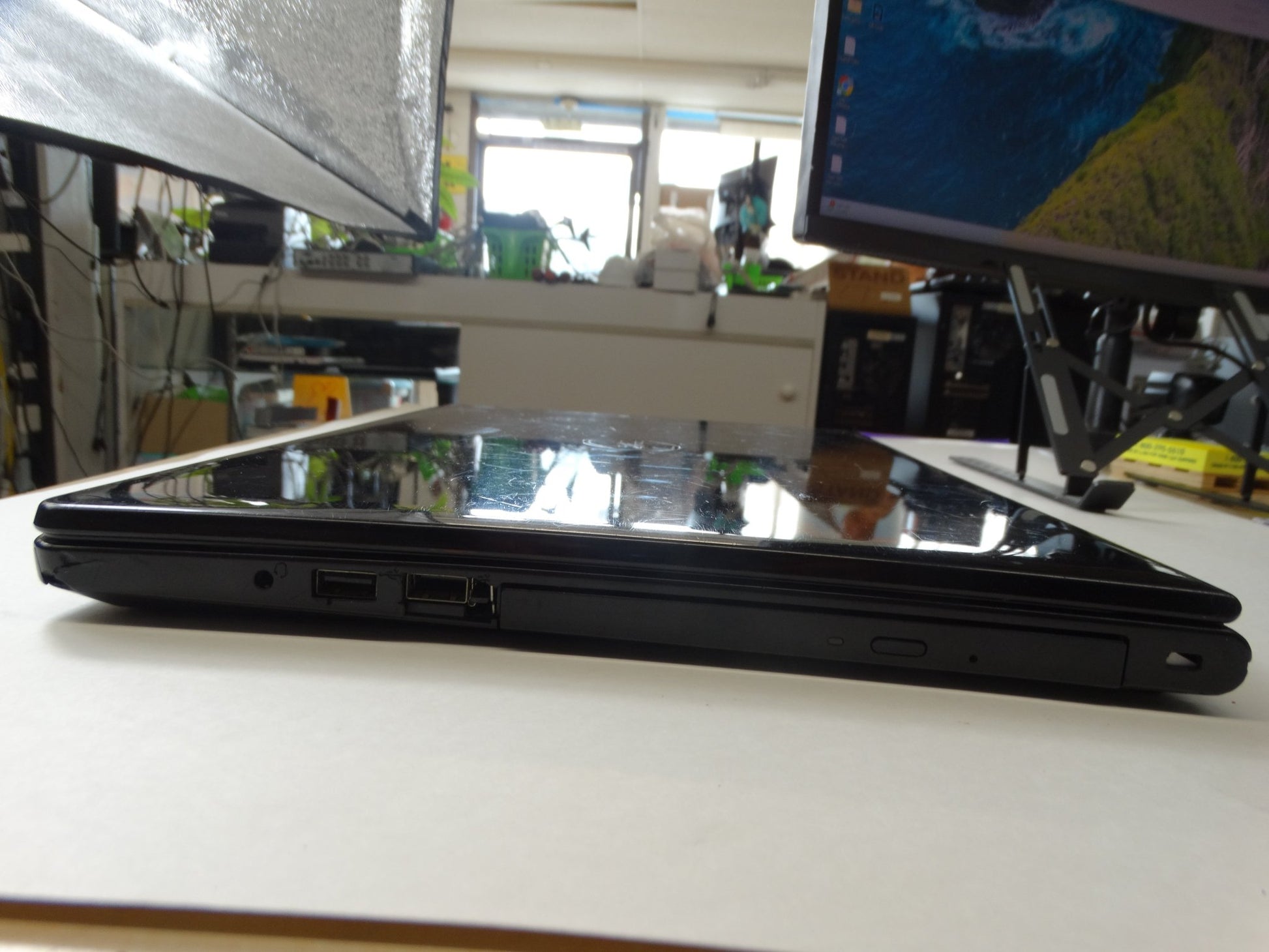 Dell Inspiron 5555 Laptop – AMD A8-7410, 6GB RAM, 512GB HDD, Windows, 15.6" Display - WeBuyElectronic