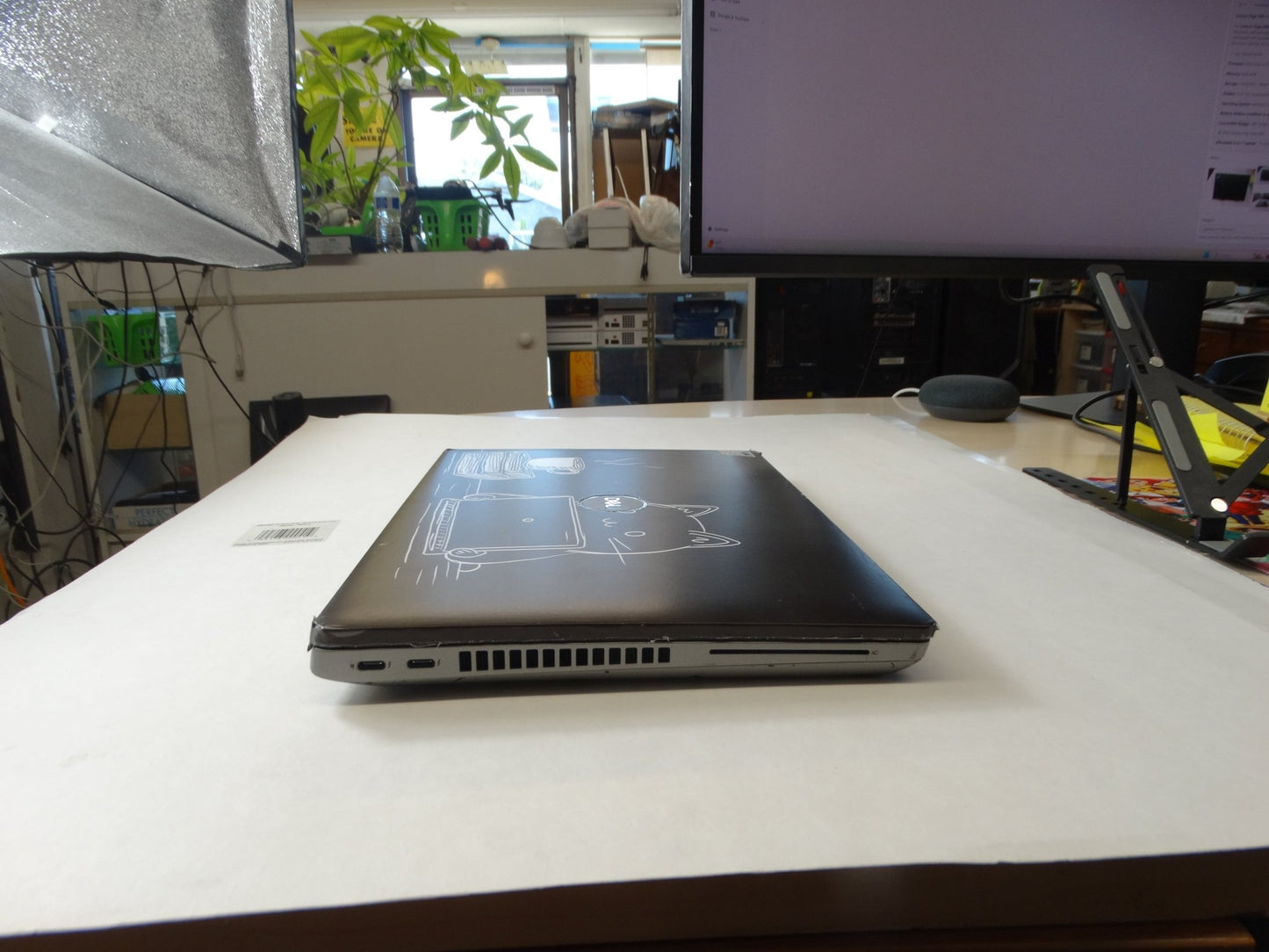 Dell Latitude 5431 – 12th Gen Intel i5-1250P, 16GB RAM, 240GB SSD, Windows 11 Pro, FHD Display - WeBuyElectronic