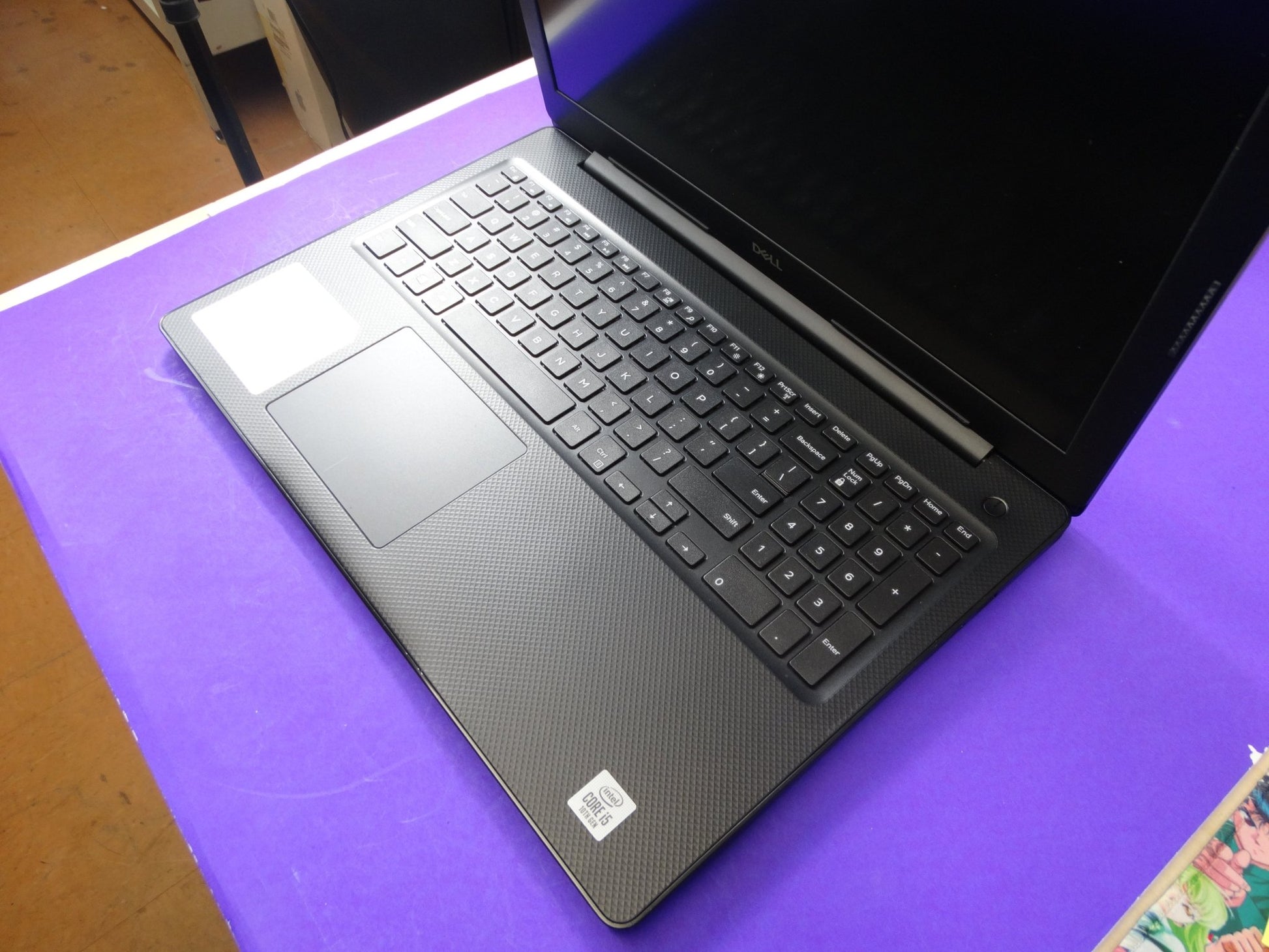 Dell Vostro Laptop – Intel i5-10210U, 8GB RAM, 240GB SSD, Windows 10 Pro, 15.6” HD - WeBuyElectronic