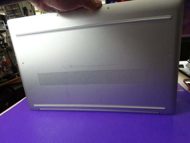 HP Laptop 17 - cn3001tg – 17.3" | Intel Pentium | 4GB RAM | 128GB SSD | Windows 11 Home - WeBuyElectronic