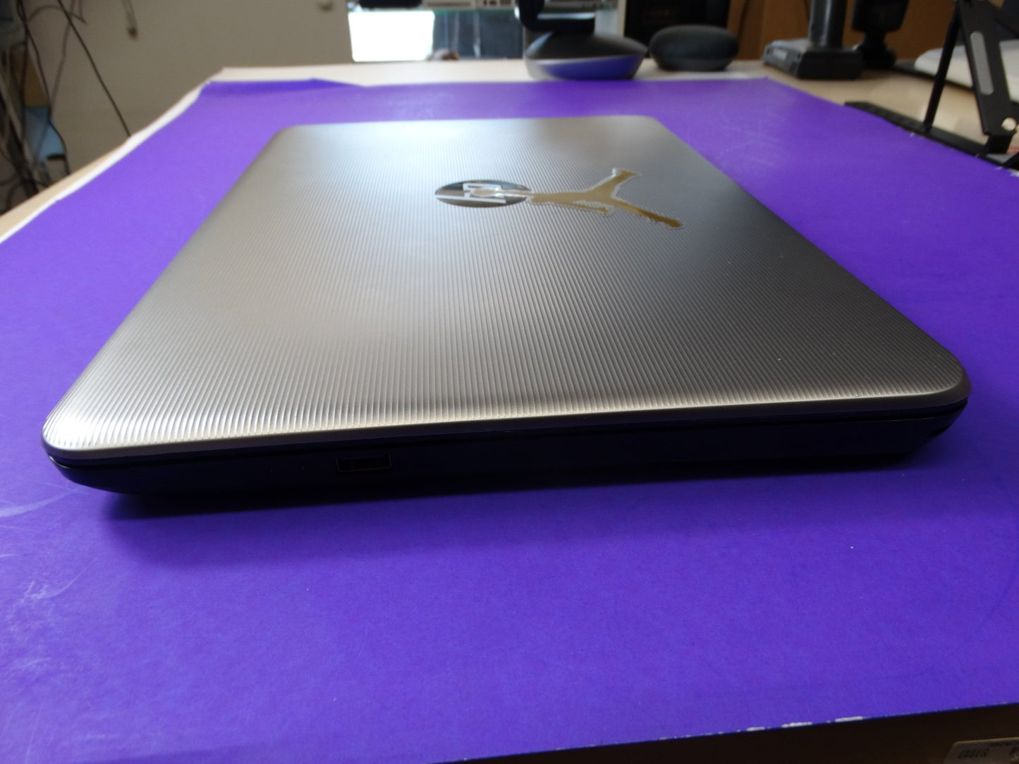 HP Laptop – AMD E2-7110 APU, 1.80GHz, 4GB RAM, 320GB Storage, Windows 10 Home - WeBuyElectronic