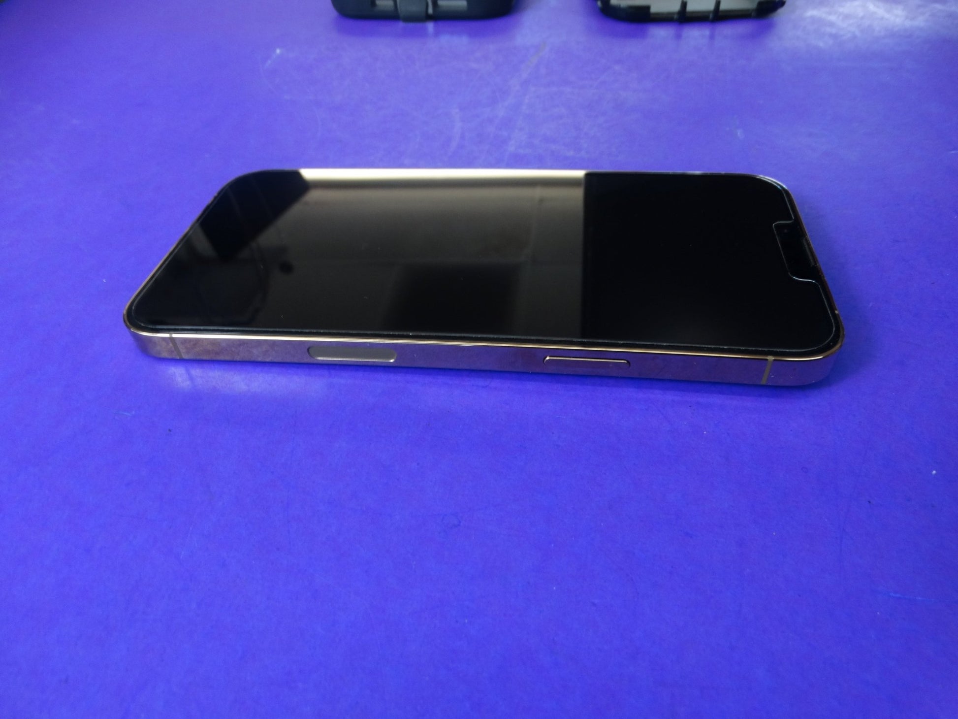 iPhone 13 Pro Max – 256GB Unlocked (White, 100% Battery Health) - WeBuyElectronic
