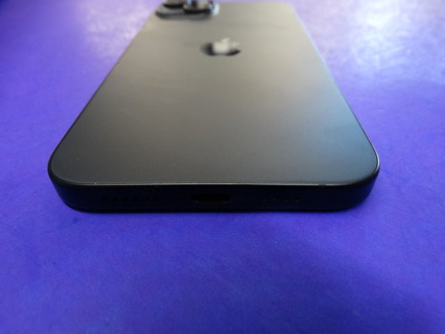 iPhone 15 Plus – 128GB Black | Unlocked | 100% Battery Health (A2847) - WeBuyElectronic