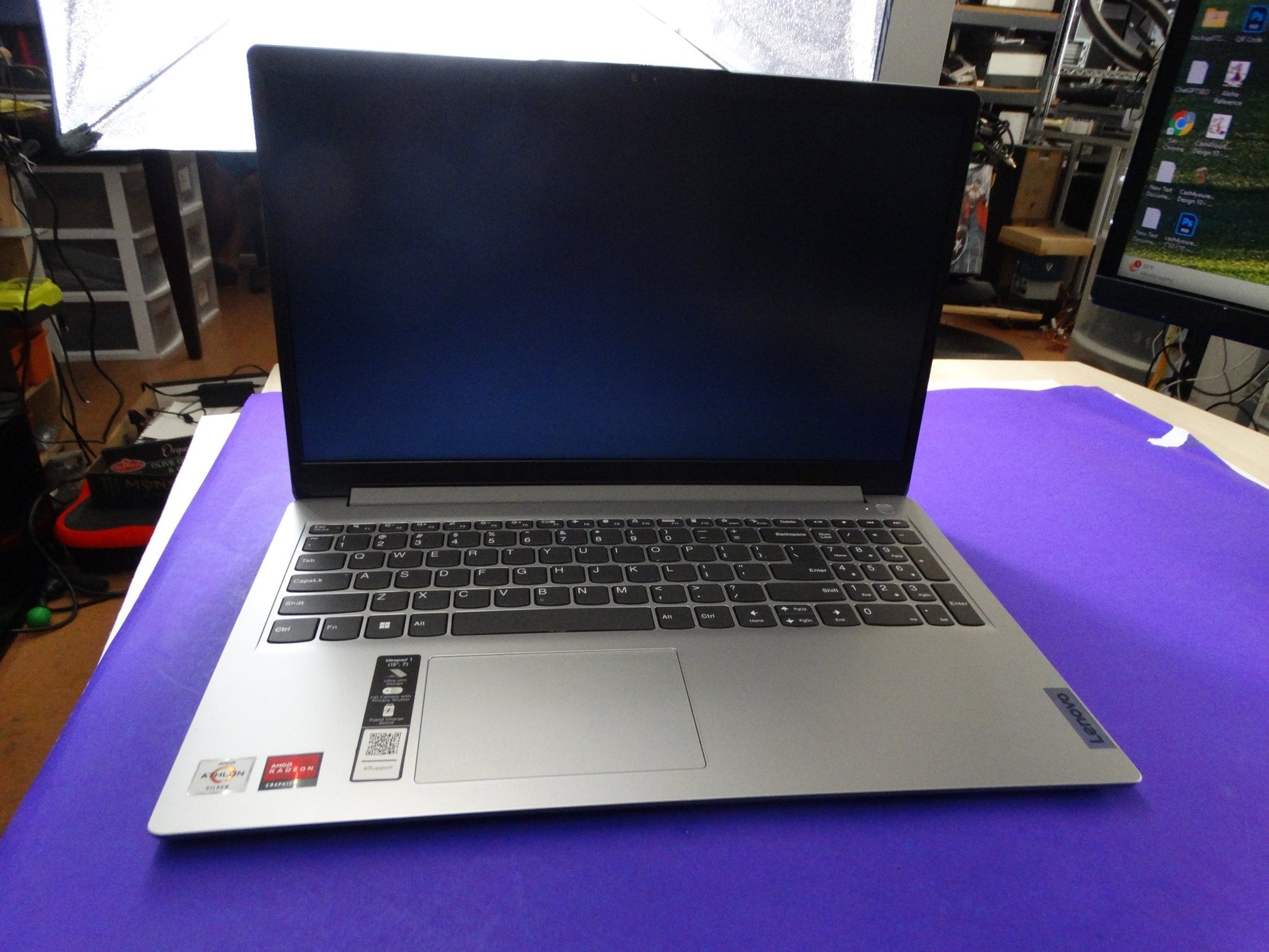Lenovo IdeaPad 1 – AMD Athlon Silver 3050U | 8GB RAM | 128GB SSD | 100% Battery, 6 Cycles - WeBuyElectronic
