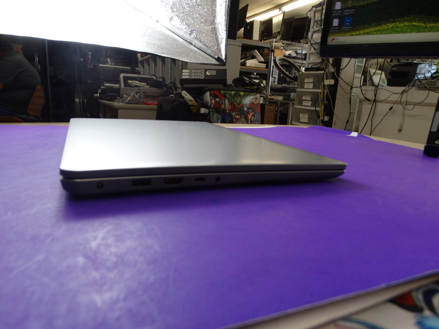 Lenovo IdeaPad 1 – AMD Athlon Silver 3050U | 8GB RAM | 128GB SSD | 100% Battery, 6 Cycles - WeBuyElectronic