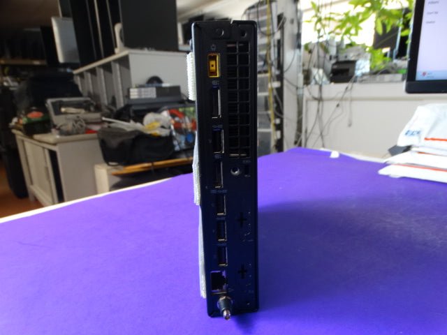 Lenovo ThinkCentre M910q Tiny i5 - 7500T 8GB 128GB + 256GB SSD Win 10 Pro - WeBuyElectronic