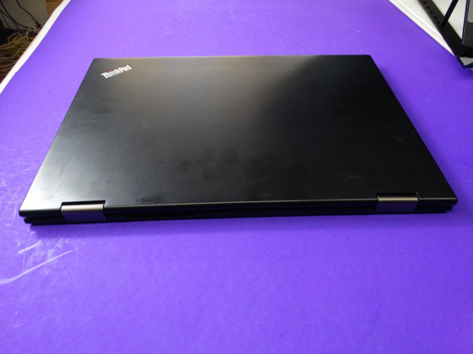 Lenovo ThinkPad X1 Yoga 2-in-1 Laptop – Intel Core i5-6300U, 8GB RAM, 256GB SSD, Win 10 Pro - WeBuyElectronic