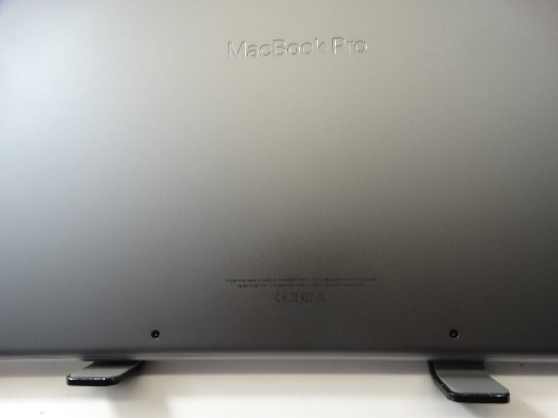 MacBook Pro 16-inch A2485 – Apple M1 Pro Chip, 16GB/512GB, Retina 3456x2234, Battery Cycle 5 - WeBuyElectronic