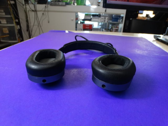 Master & Dynamic MH40 Over - Ear Wired Headphones – Premium Studio - Quality Sound - WeBuyElectronic