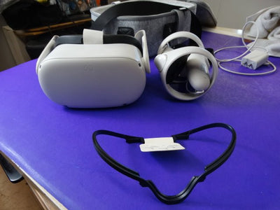 Meta Quest 2 VR Headset Bundle – Complete Set with Controllers & Charge - WeBuyElectronic