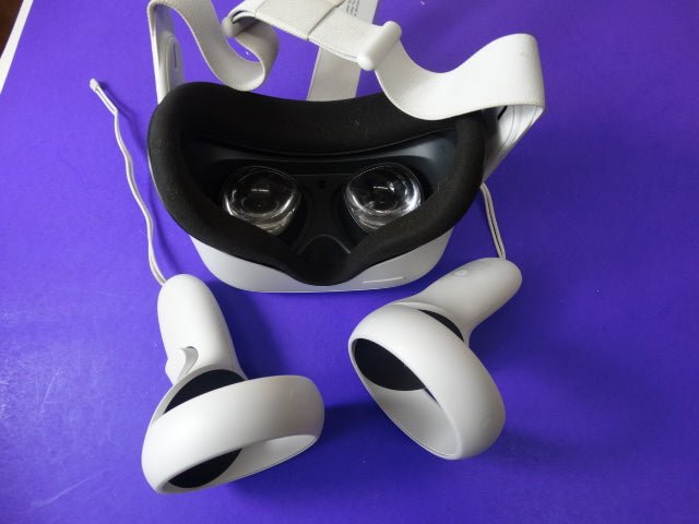 Meta Quest 2 – VR Headset + Touch Controllers – All - In - One Virtual Reality System - WeBuyElectronic