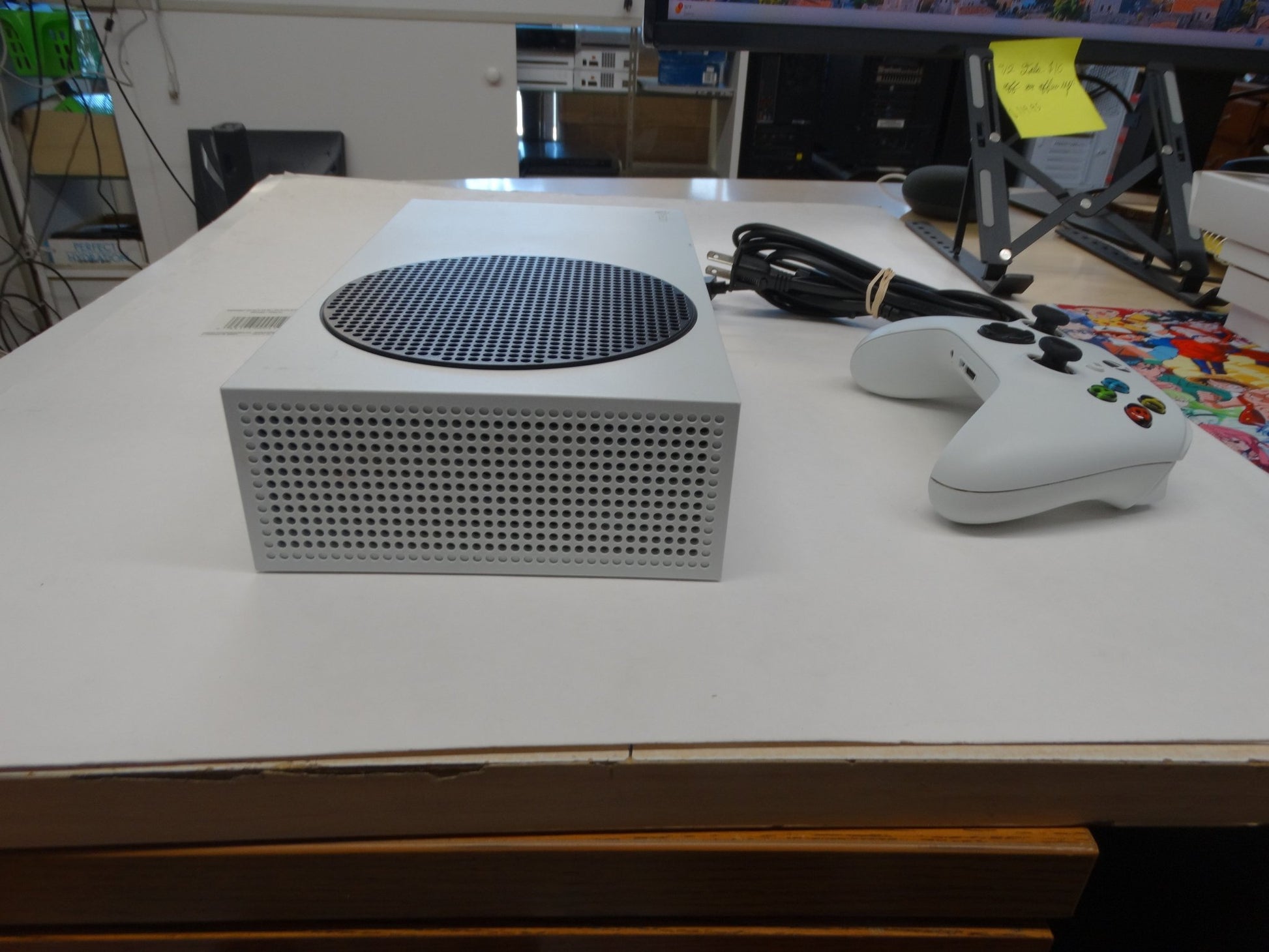 Microsoft Xbox Series S 512GB Digital Console – White | Next-Gen Gaming - WeBuyElectronic