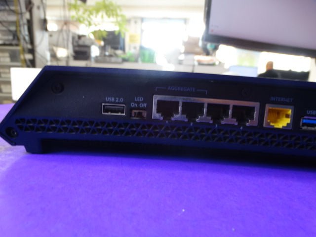 Netgear Nighthawk X6S AC4000 Tri - Band WiFi Router – Model R8000P. - WeBuyElectronic