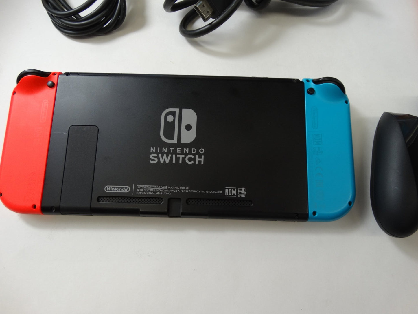 Nintendo Switch HAC-001 Console with Mario Kart 8 Deluxe – Neon Joy-Con Bundle - WeBuyElectronic