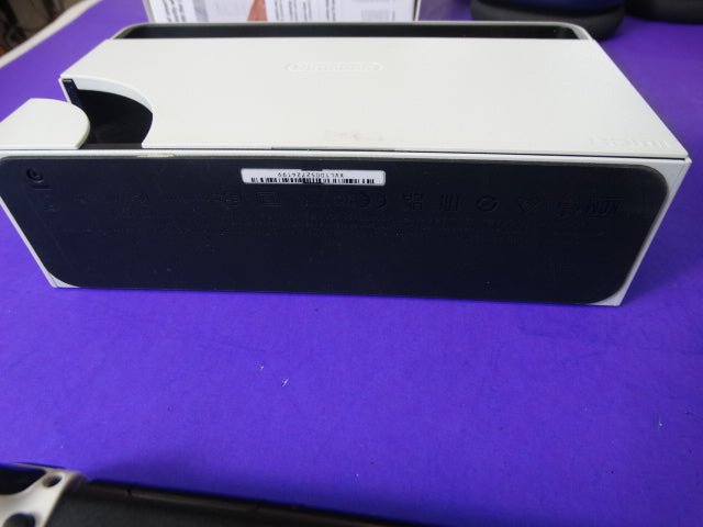 Nintendo Switch HAC - 016 – Black & White | Left Joystick Missing Cover (Slightly Stiff) - WeBuyElectronic