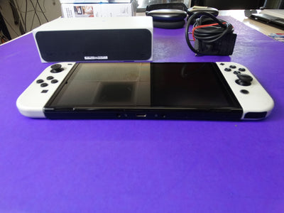 Nintendo Switch HAC - 016 – Black & White | Left Joystick Missing Cover (Slightly Stiff) - WeBuyElectronic