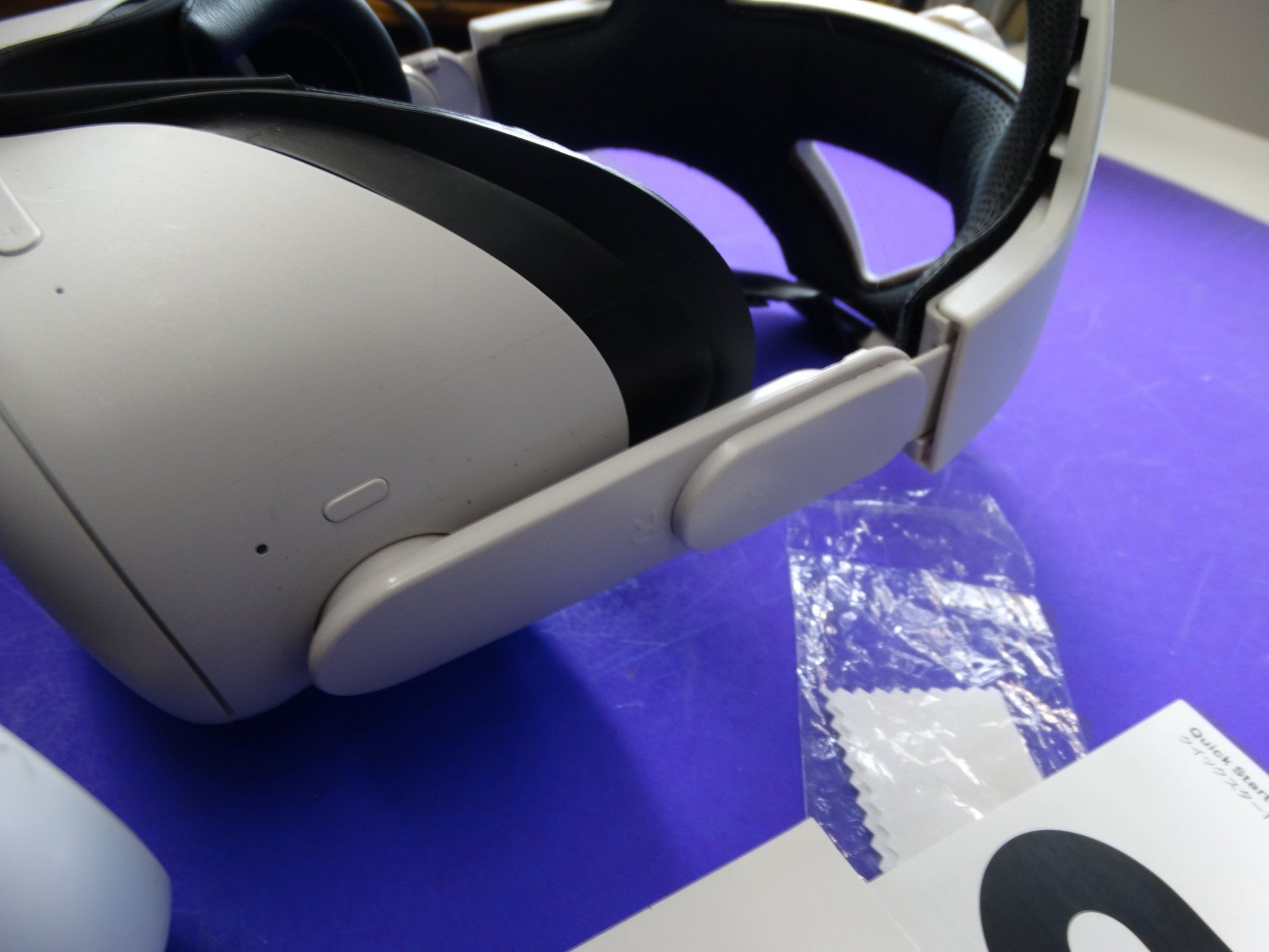 Oculus Quest 2 (Meta Quest 2) 256GB VR Headset with Extended Battery – All-in-One Virtual Reality - WeBuyElectronic