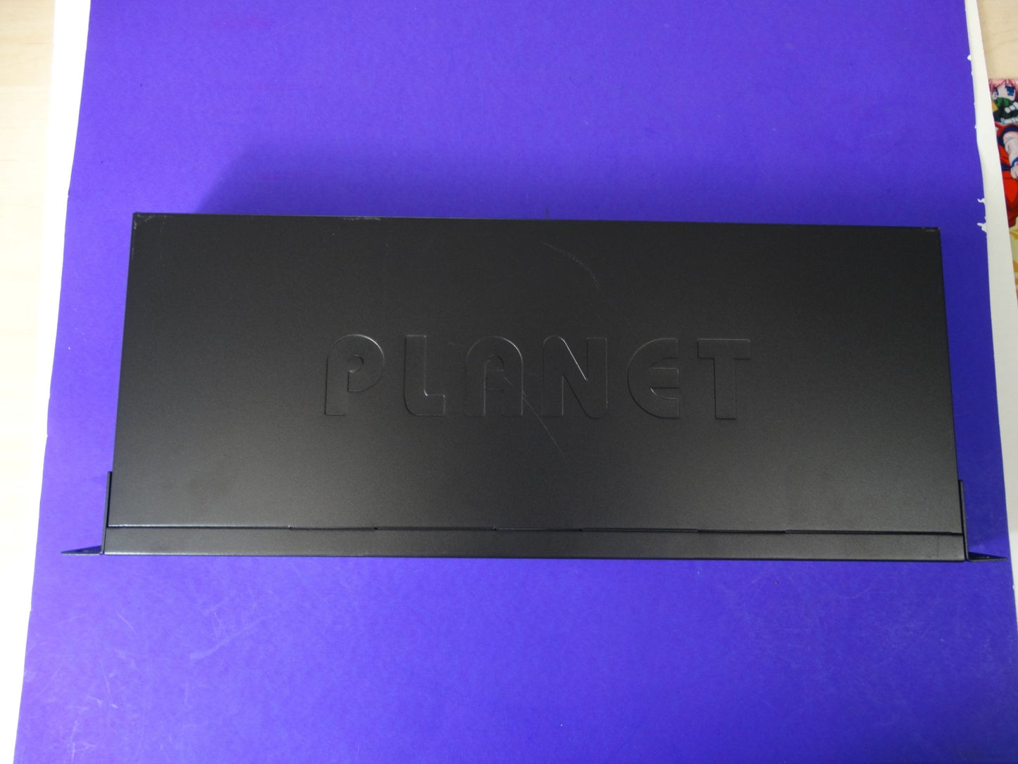 PLANET FNSW-1601, a 16-Port 10/100Mbps Fast Ethernet Switch by PLANET Technology Corp. - WeBuyElectronic