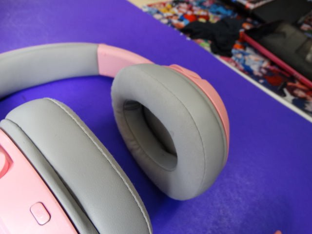 Razer Kraken Kitty - Style RGB Headset – Quartz Pink USB Gaming Headset - WeBuyElectronic