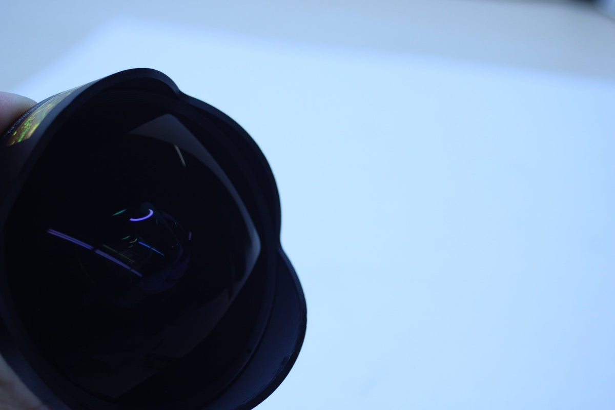 Rokinon 8mm f/3.5 Fisheye CS Lens for Canon – Manual Focus, Good Condition - WeBuyElectronic