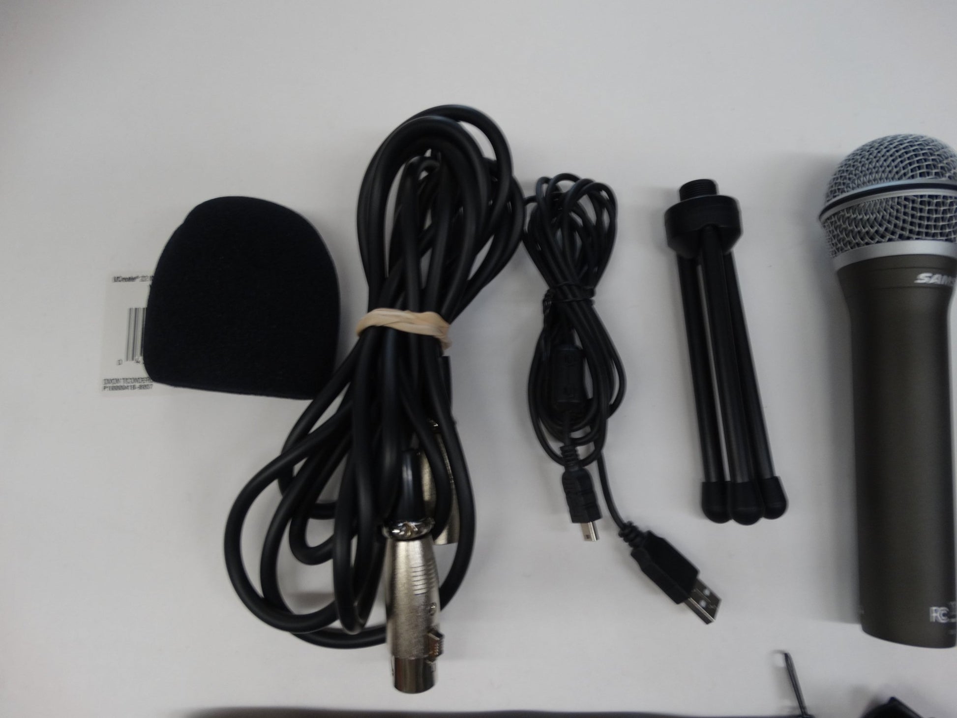 Samson Q2U Recording & Podcasting Pack – USB/XLR Dynamic Microphone with Accessories - WeBuyElectronic