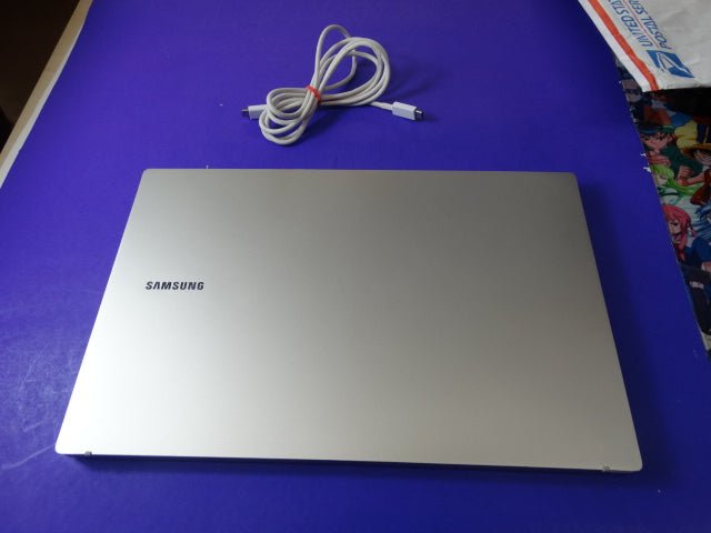 Samsung Galaxy Book Style Laptop – i7 - 1165G7 – 16GB – 512GB SSD – Windows 11 - WeBuyElectronic