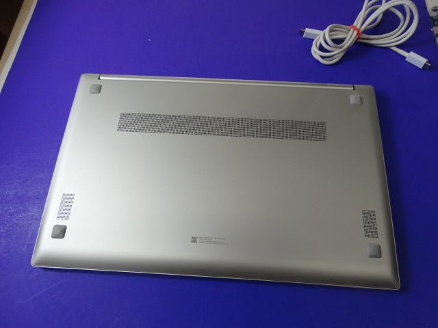 Samsung Galaxy Book Style Laptop – i7 - 1165G7 – 16GB – 512GB SSD – Windows 11 - WeBuyElectronic