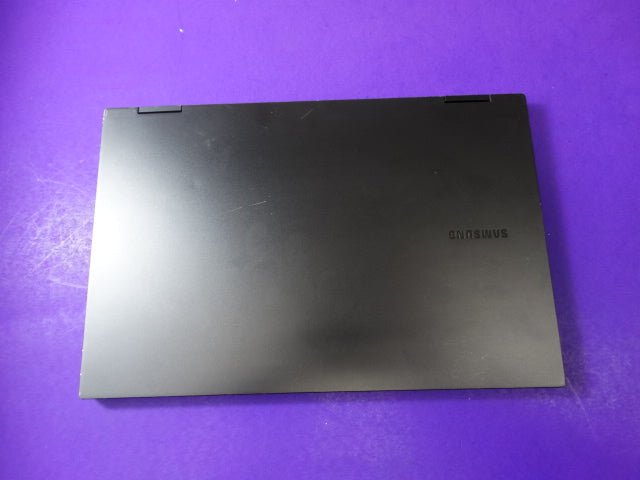 Samsung NP730QDA 2 - in - 1 Touchscreen Laptop – Intel Core i7 – 16GB RAM – 512GB SSD – 96% Battery – Windows 11 Pro - WeBuyElectronic