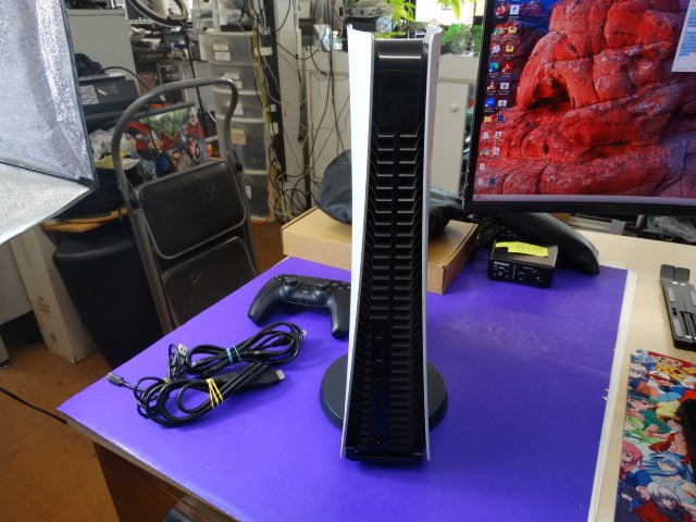 Sony PlayStation 5 Digital Edition Console + Wireless PS5 Controller & Cables - WeBuyElectronic