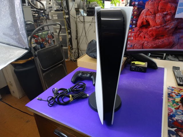 Sony PlayStation 5 Digital Edition Console + Wireless PS5 Controller & Cables - WeBuyElectronic