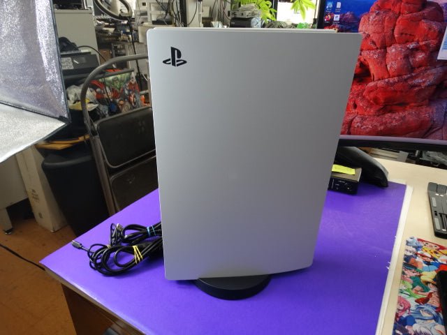 Sony PlayStation 5 Digital Edition Console + Wireless PS5 Controller & Cables - WeBuyElectronic