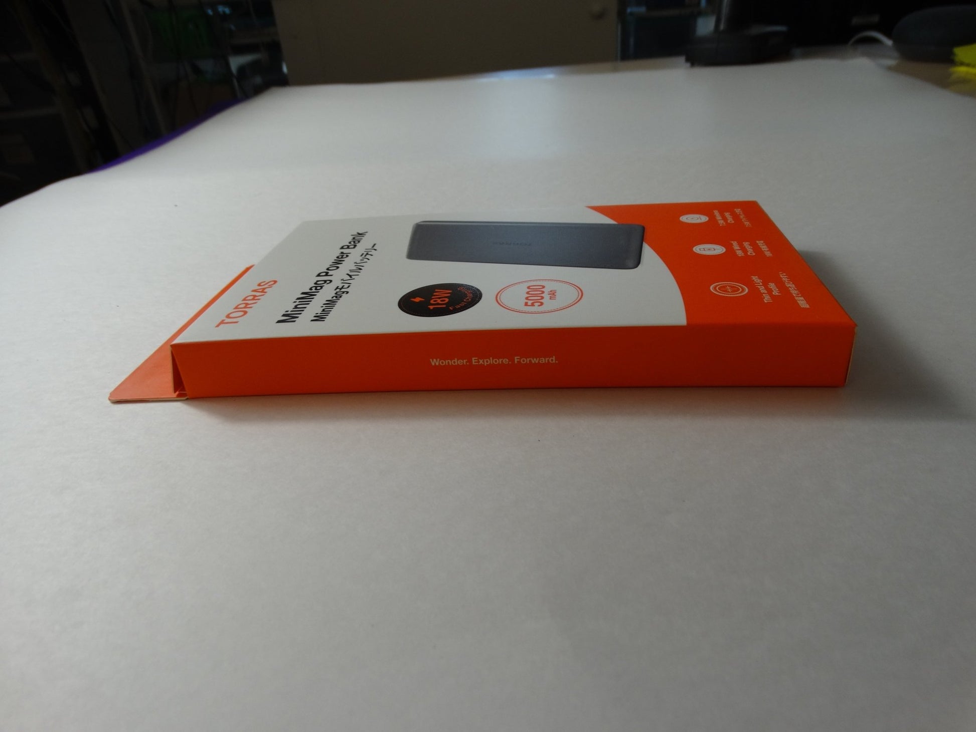 Torras Minimag Power Bank – 18W Fast Charging, 5000mAh, Glacier Gray - WeBuyElectronic